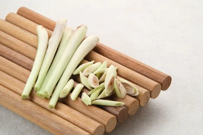 Lemongrass Oil